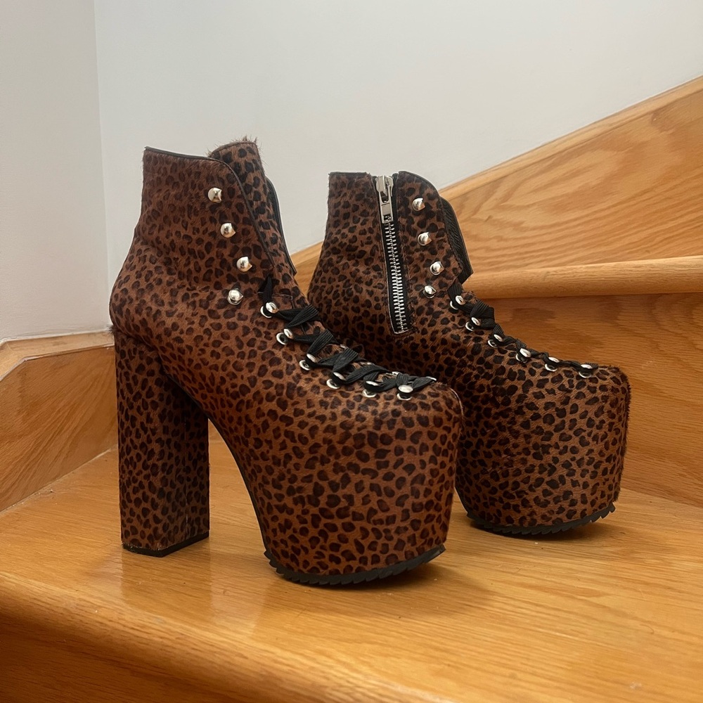 UNIF hellbound platform boots